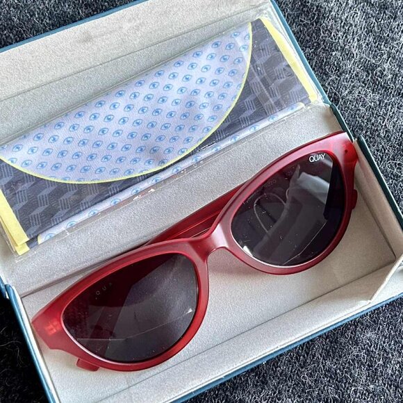 Quay Australia Translucent Red Iconic & Bold Rizzo Cat-Eye Sunglasses - OS - Picture 10 of 10